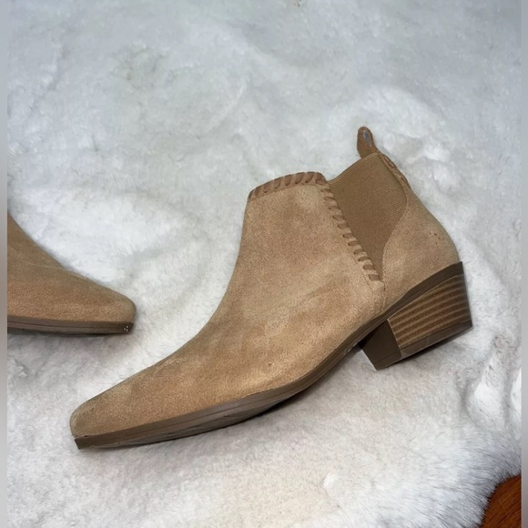 Jack Rogers Booties - Picture 8 of 9